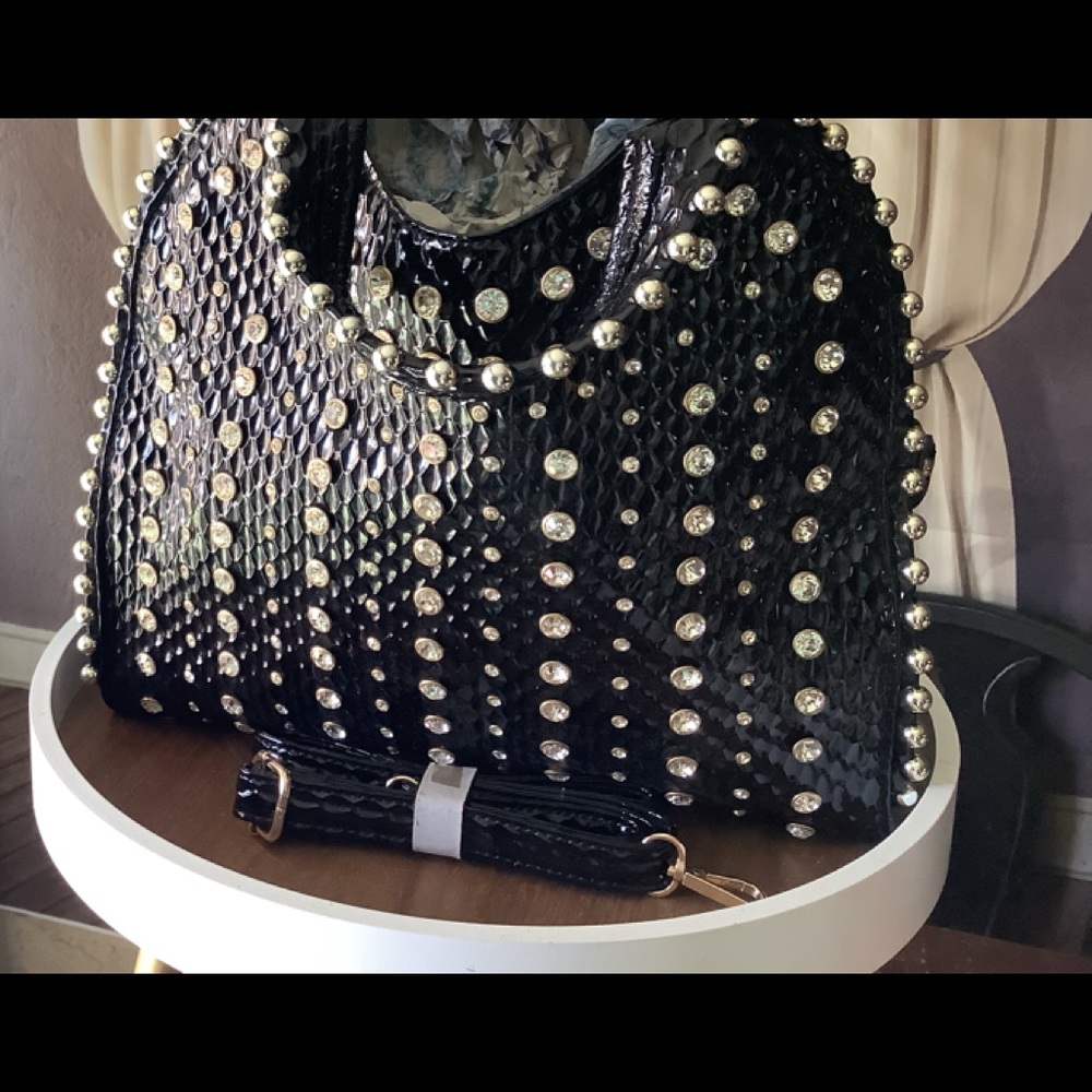 Black patent leather and gold and silver Bling bag💕